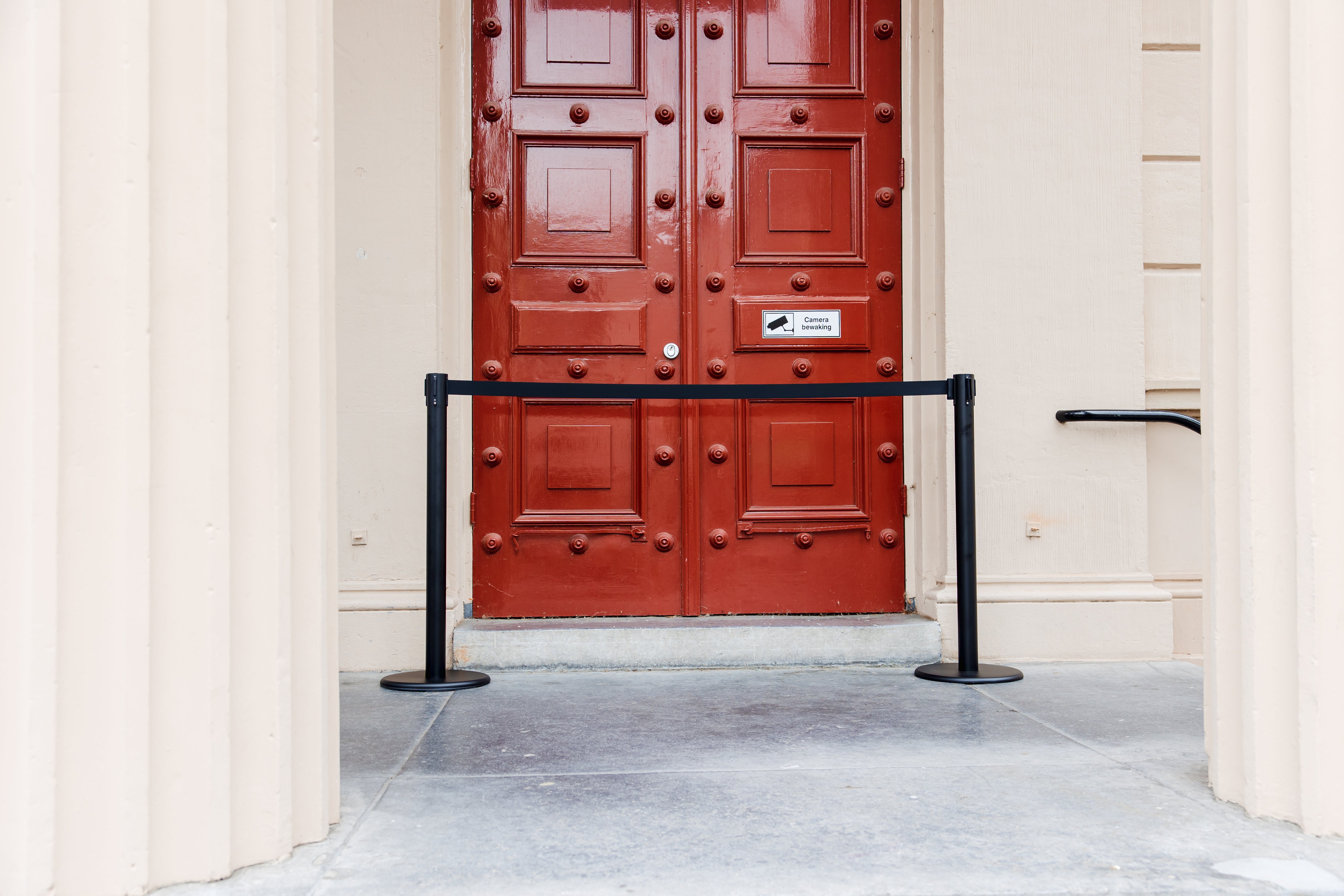 ForFlows Solid Afzetpaal | Zwart - Trekband Rood