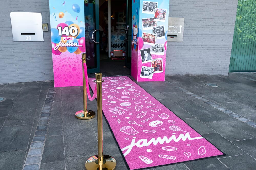 Afzetkoord Velours | Roze - Messing Afzetpalen | accessoires Rodelopers 