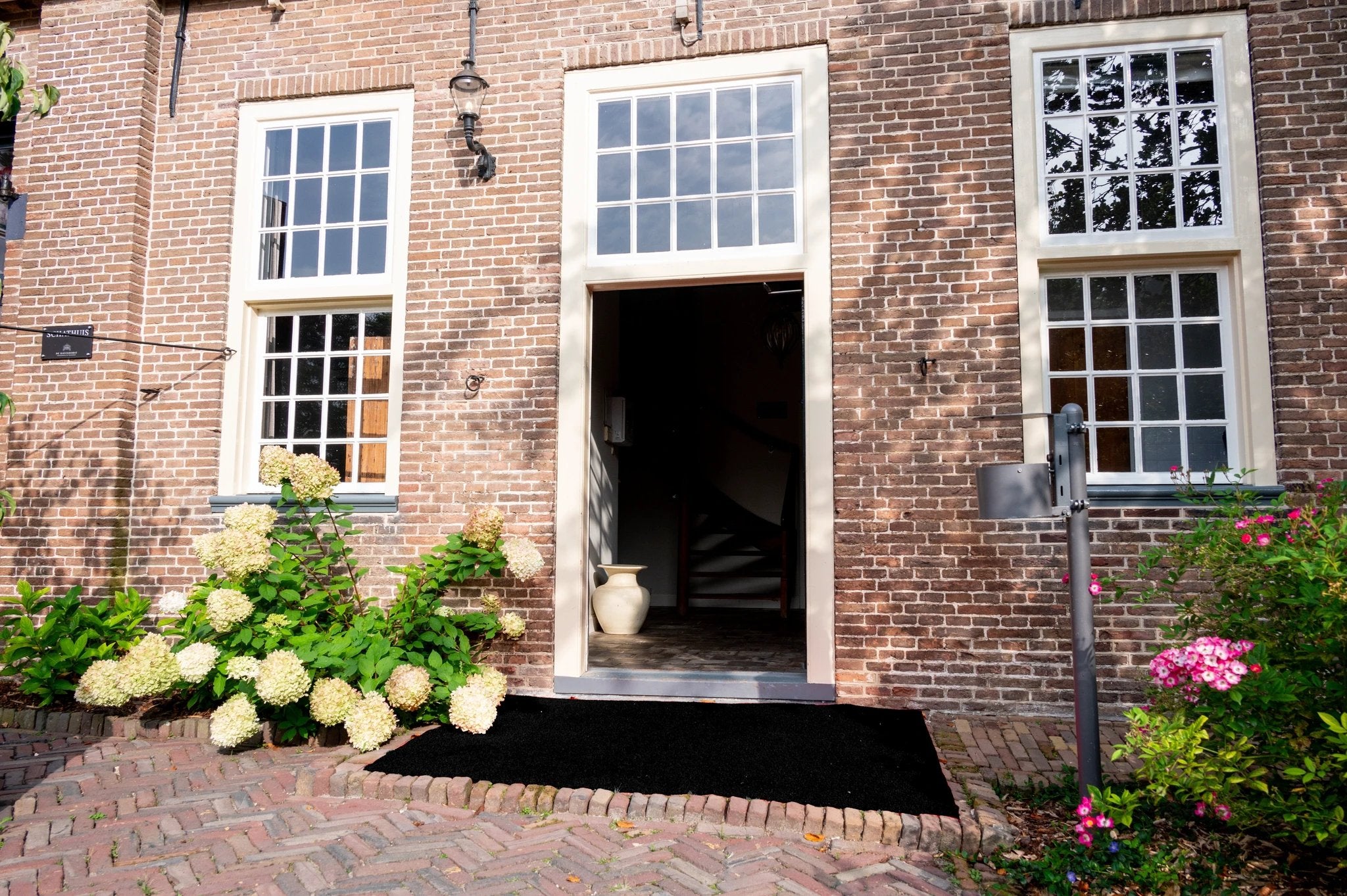 Outdoor Loper Dura | Zwart van Rodelopers