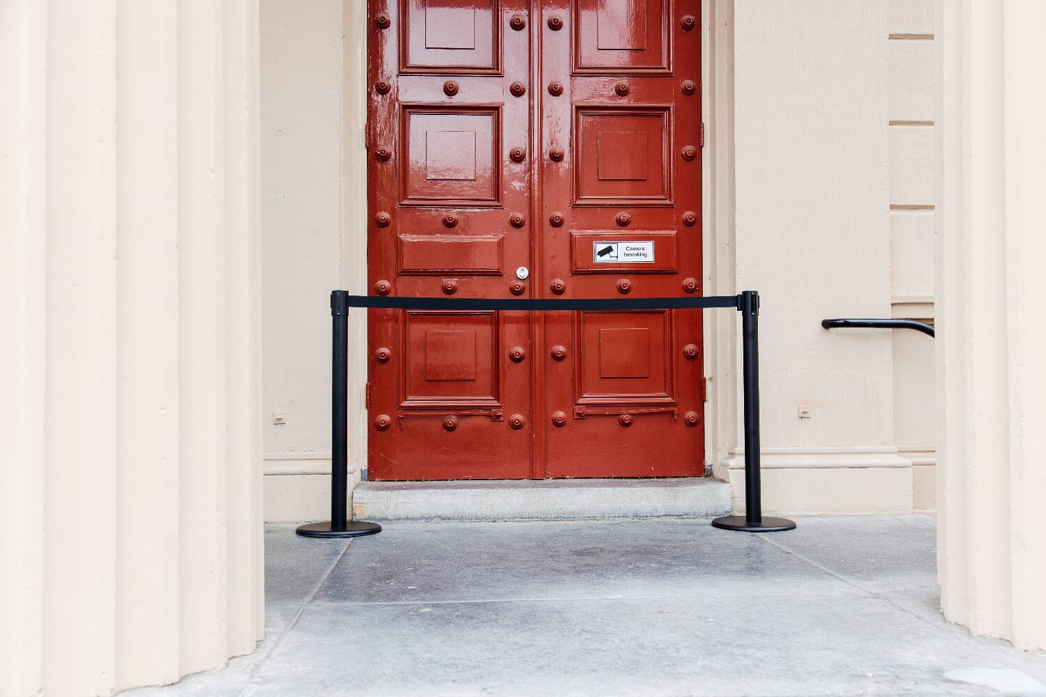 ForFlows Solid Afzetpaal | Zwart - Trekband Zwart Afzetpalen Rodelopers 